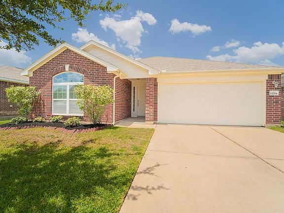2nd image of 22214 Thresher Ct
