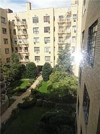 1st image of 255 W 23rd St APT 4EE
