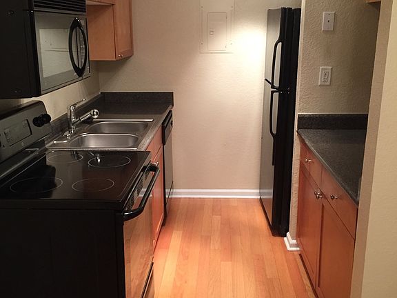 2nd image of 623 Delaney Ave APT 7