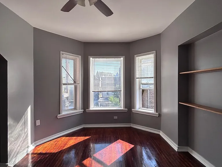 6355 S Langley Ave #2S — Photo 17