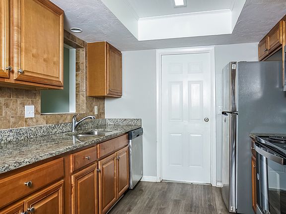 4th image of 3112 Pafko Dr