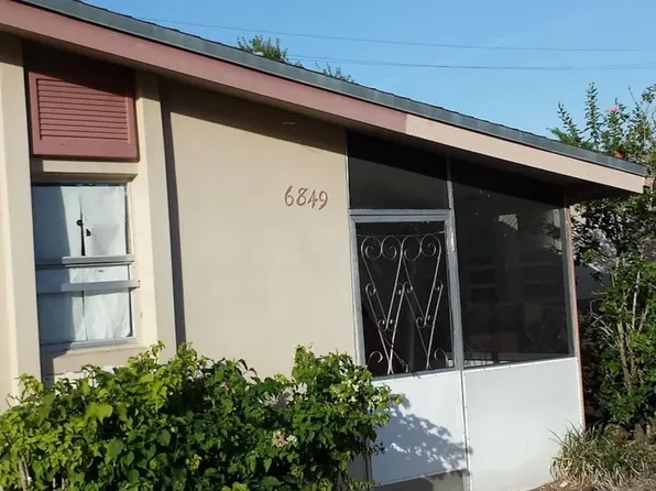 6849 NW 30th Street #4, Sunrise, FL 33313