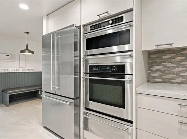 1542 NE Quayside Ter #Townhouse 1542, Miami, FL 33138