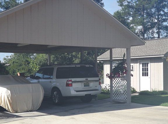 5th image of 1409 Escambia Ave