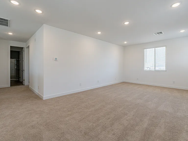 12010 W Luxton Ln — Photo 33