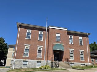 91 4th St APT 22, Ansonia, CT 06401