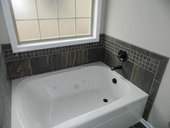 5th image of 3452 Sikorsky Ln