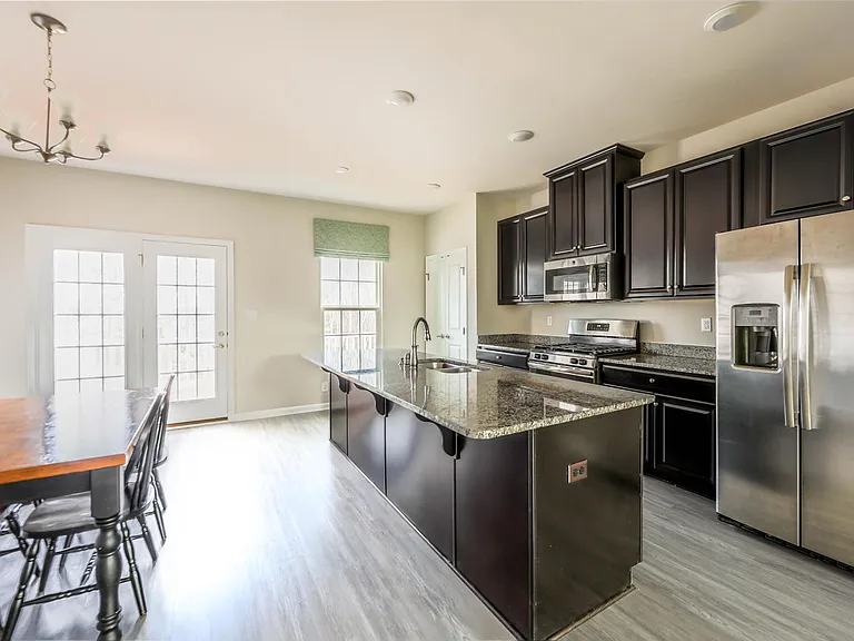 1171 Sunset Avenue Ext — Photo 4