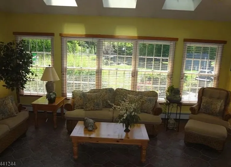 246 Fresh Ponds Rd — Photo 26