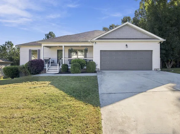 173 Battle Bluff Dr, Rossville, GA 30741