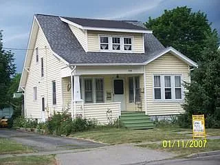 418 Seneca Rd photo 1