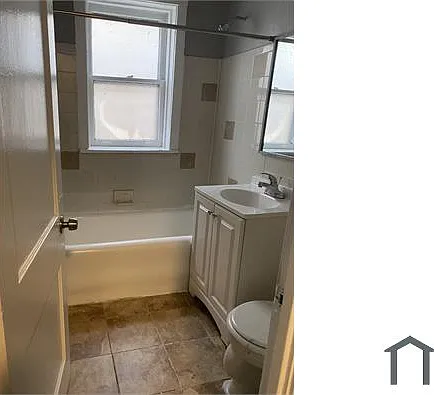 2253 W 111th St #2N — Photo 6