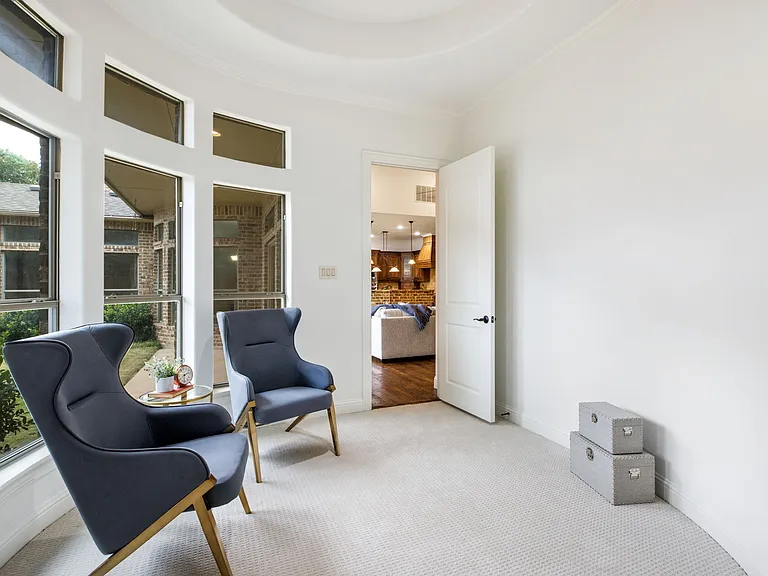3606 S Versailles Ave — Photo 28