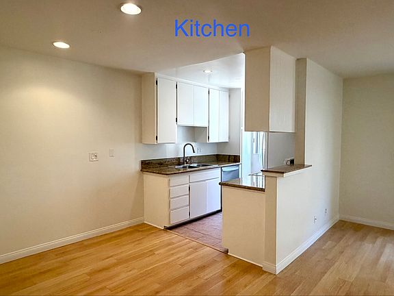5th image of 844 7th St APT 3