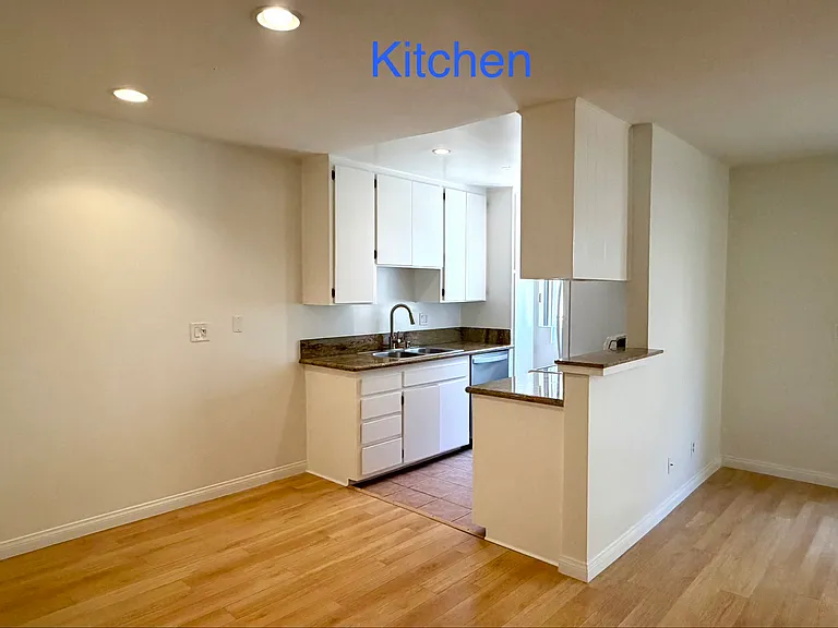 844 7th St #3 — Photo 5
