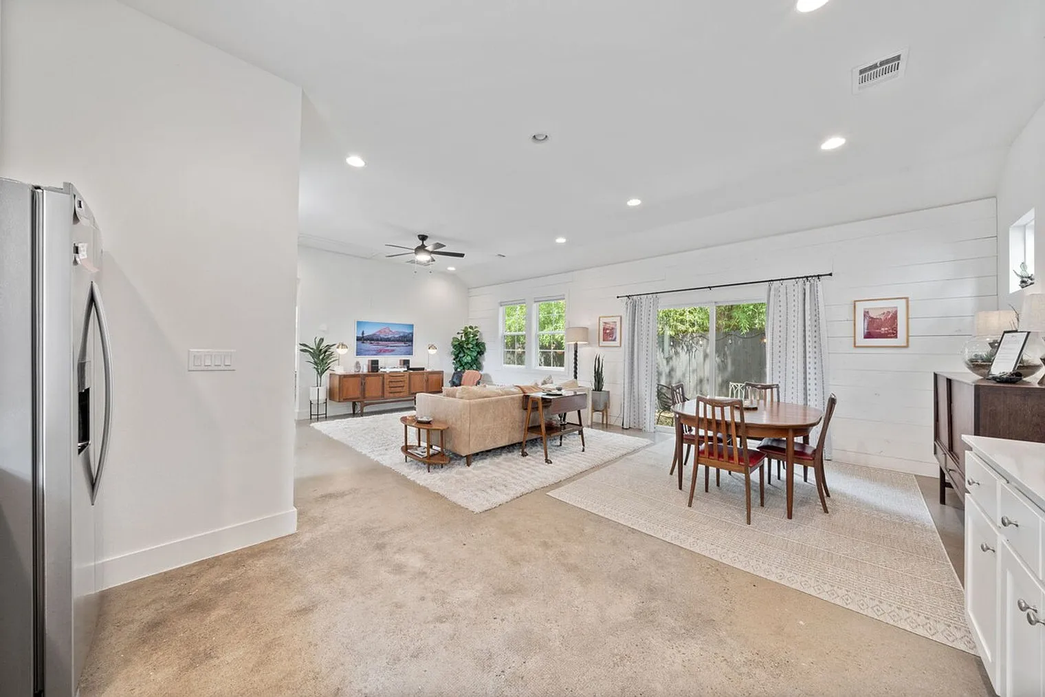 1 bed, 1.0 bath, $7,442 — Photo 4