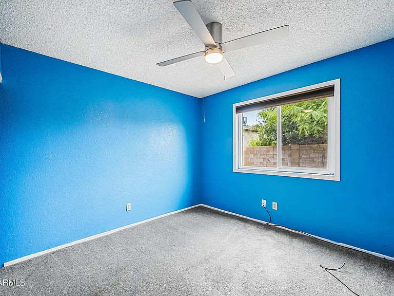 610 N Rosemont Cir — Photo 4