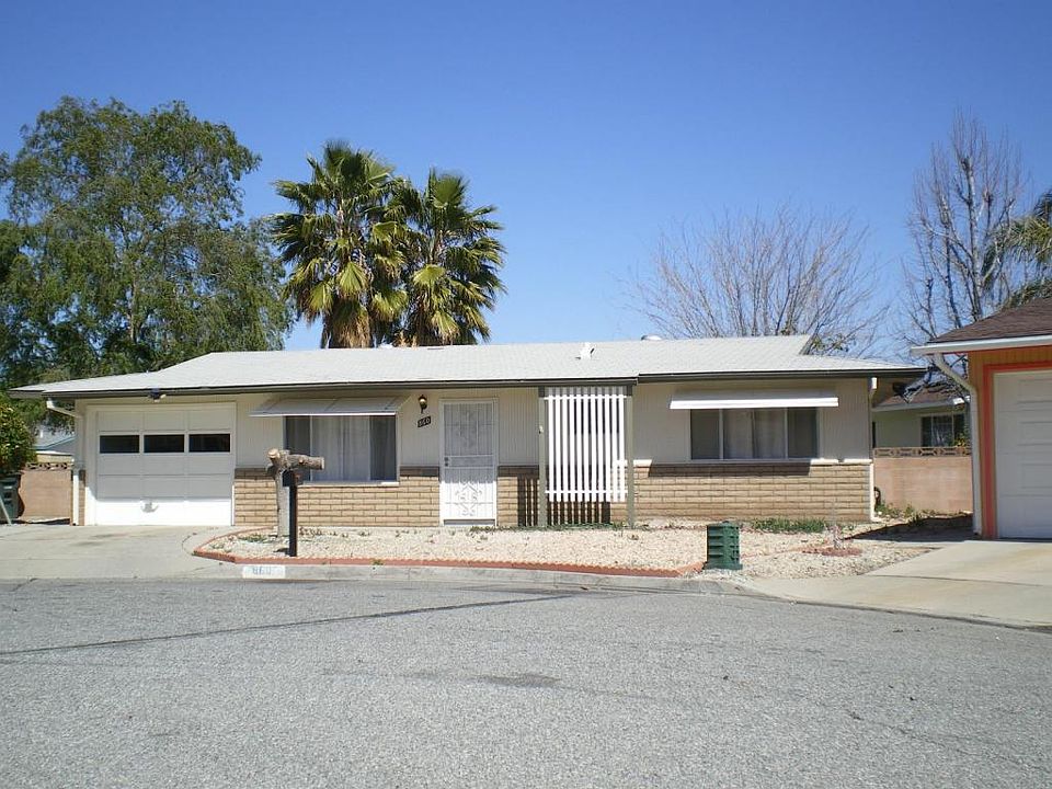1st image of 860 Felipe Pl