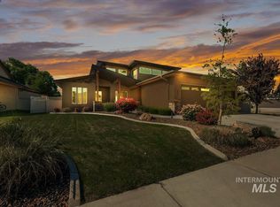 3917 W Daphne St, Meridian, ID 83646