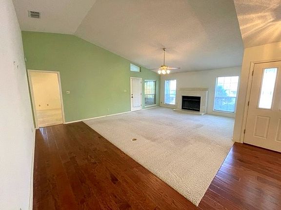 5th image of 434 Florian Dr