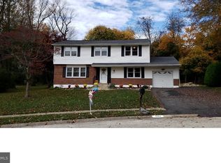 2213 Greenstone Rd, Wilmington, DE 19810