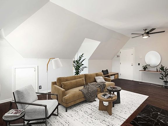 3rd image of 1513 Meridian Pl NW APT 5