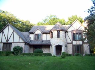 35641 Wayfare Trl, Oconomowoc, WI 53066