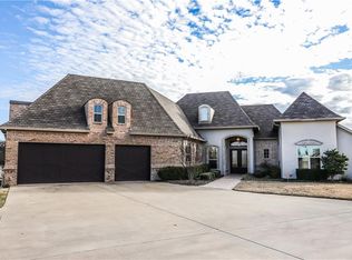 1090 Broadhead Rd, Waxahachie, TX 75165