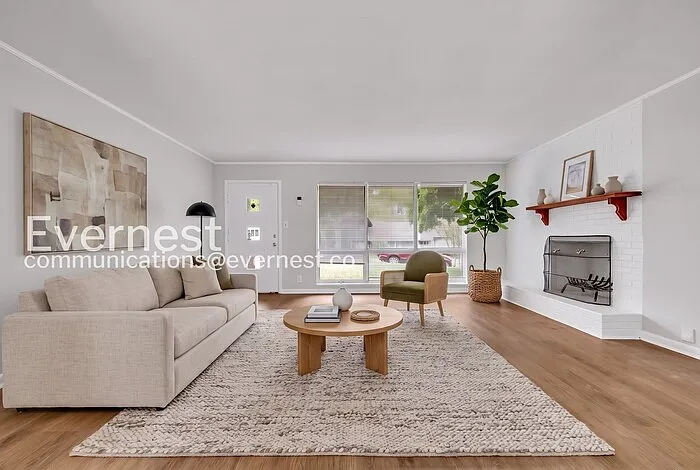 4 bed, 2.0 bath, 1355 sqft, $1,445 — Photo 4