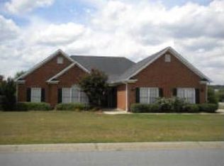 96 Planters Dr, Cartersville, GA