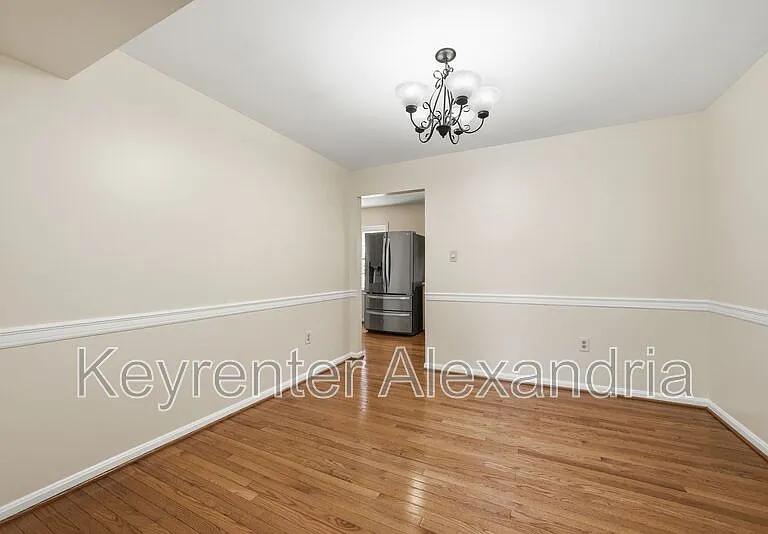 8239 Doctor Craik Ct — Photo 9