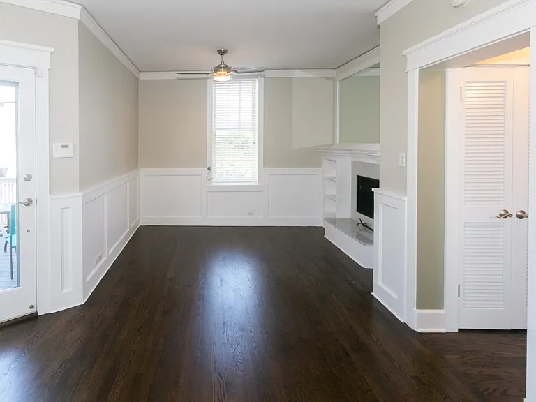 3614 N Bosworth Ave #R4 — Photo 12