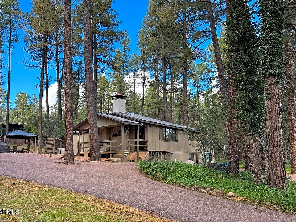 8922 W Fossil Creek Rd