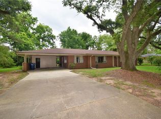 5211 Robinson Dr, Alexandria, LA 71301