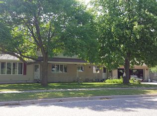 3252 Saturn Ave, Eau Claire, WI 54703