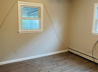 65 Elm Ave FLOOR 1, Glen Cove, NY 11542