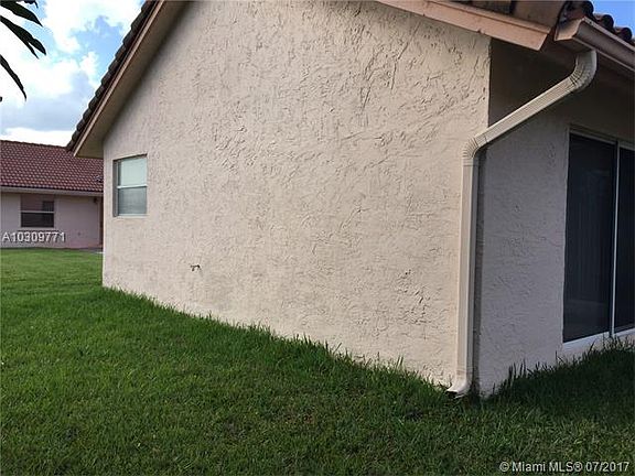 3rd image of 16174 NW 9th Dr