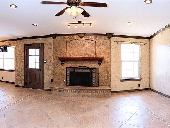 2nd image of 4909 Brownwood Dr
