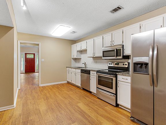 Great Kitchen.