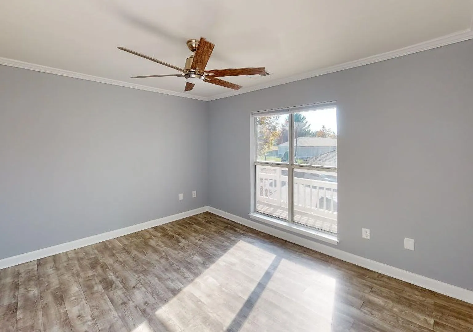 Waterfront Condo Fully Renovated for Lease on Lake Norman at Davidson Landing — Photo 3