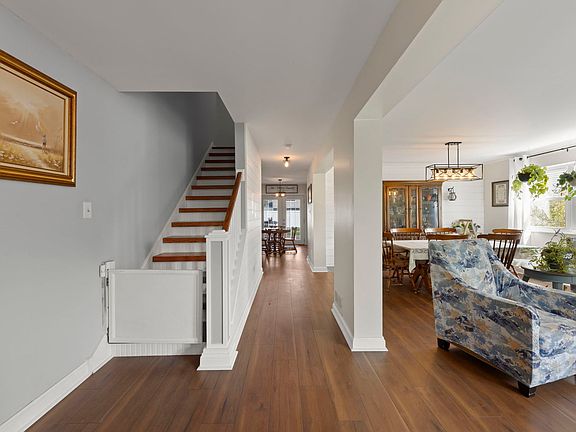 3rd image of 2504 Springside Dr