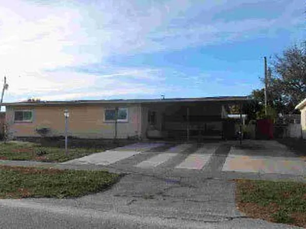 844 Conreid Dr NE, Pt Charlotte, FL 33952