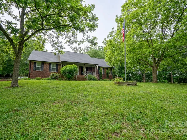 20976B Bear Creek Church Rd, New London, NC 28127