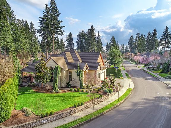 3rd image of 1305 NE 148th Pl