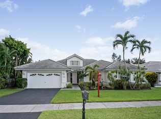 9365 Southern Orchard Rd S, Davie, FL 33328