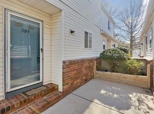309 Saddle Ct #309, Flemington, NJ 08822
