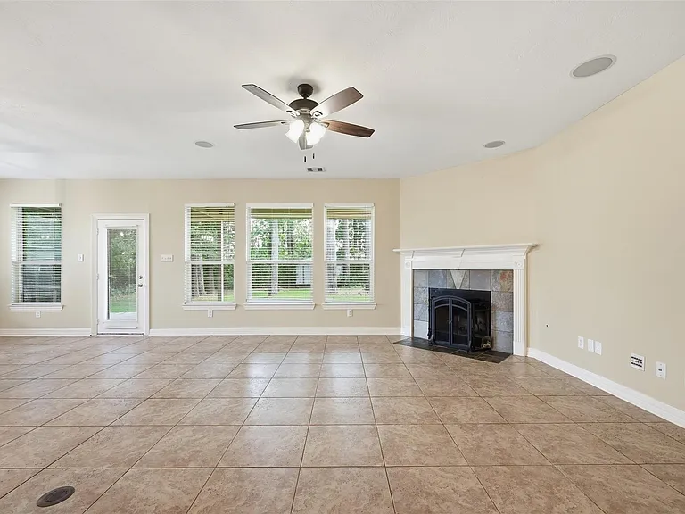 25203 Oak Villa Dr — Photo 12
