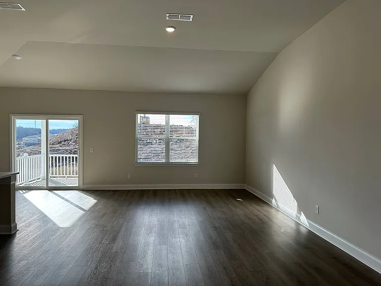 117 Cades Bluff Rd — Photo 5