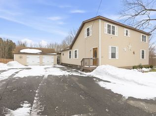 6292 Mud Mill Rd, Brewerton, NY 13029