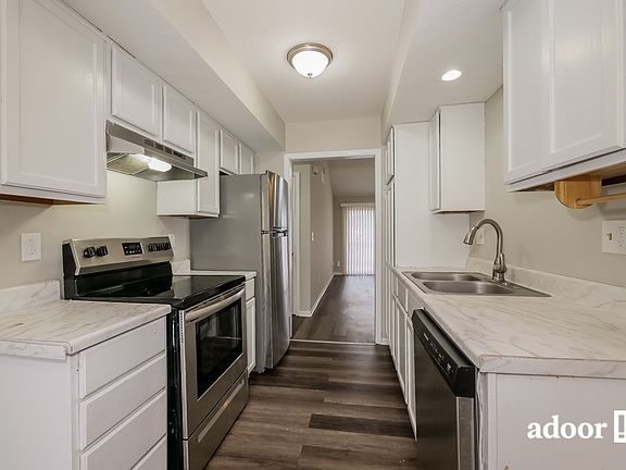 3rd image of 3501 NW 71st Ter
